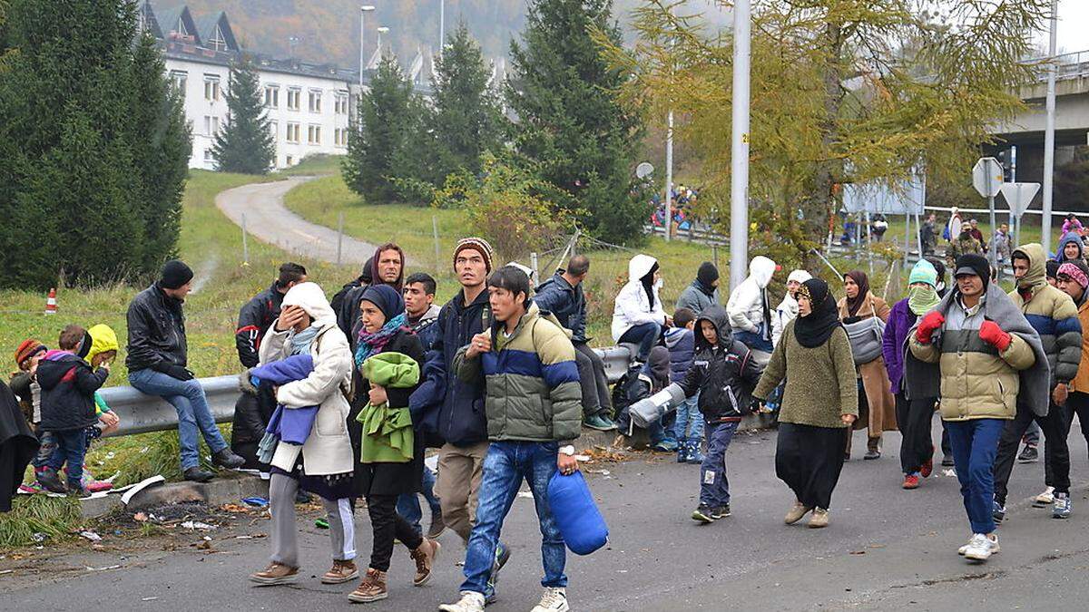 Die Flüchtlinge strömten ungehindert ins Land