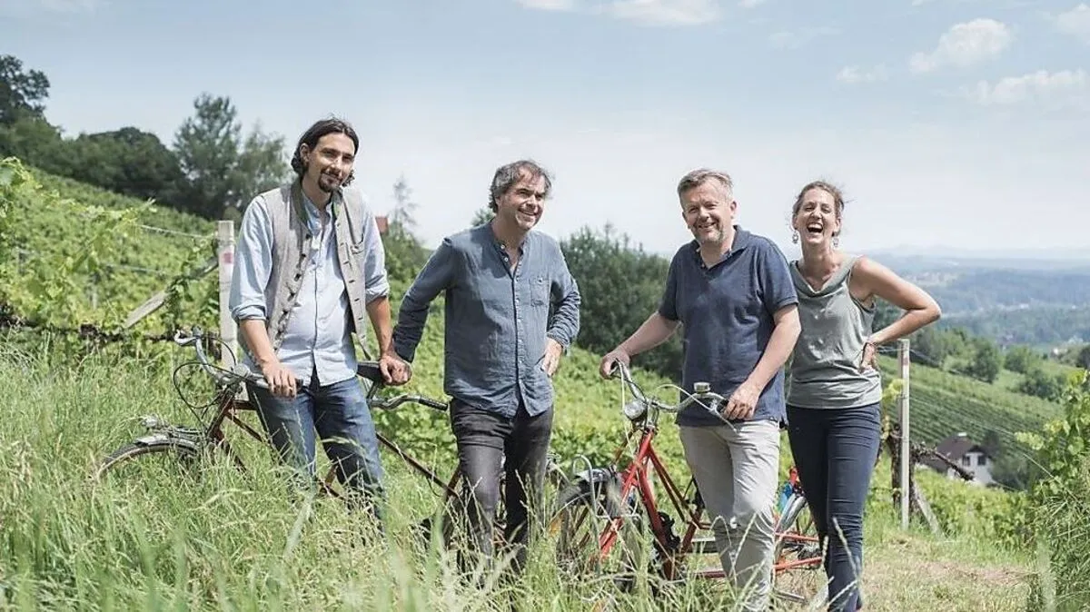 Die Trigos Österreich Nominierten: Florian Hubmann (Kaufhaus Hubmann), Georg Loder (Kaufhaus Loder), Andreas Reisinger (Kaufhaus Reisinger) und Verena Kassar (Das Gramm) 