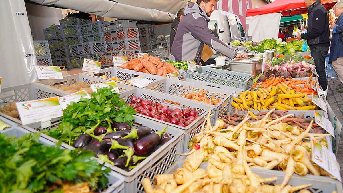 Vor dem Osterfest wäre es sowohl für Marktfieranten als auch für Kunden wichtig, dass der Wochenmarkt öffnen kann