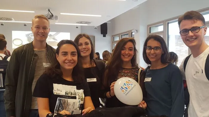 Die Gaststudenten waren mit voller Begeisterung beim diesjährigen Erasmus Day dabei. Die spannende Schnitzeljagd führte sie über den ganzen Campus.
