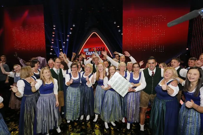Riesenfreude über das Preisgeld von über 50.000 Euro.