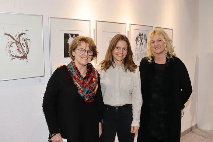 Unter dem Titel „Winterweiss“ wurden in der Galerie am Schlossbergtor Malereien und Grafiken über den Winter in seiner strahlend weißen Schönheit und Pracht gezeigt.