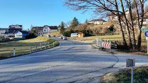 In diesem Bereich in der Gemeinde Thannhausen soll ein Radweg errichtet werden
