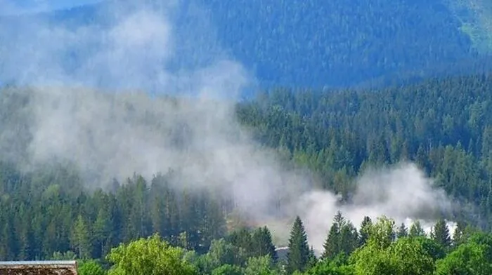 Meterhoch ziehen die Staubwolken von der Deponie über Bad Mitterndorf