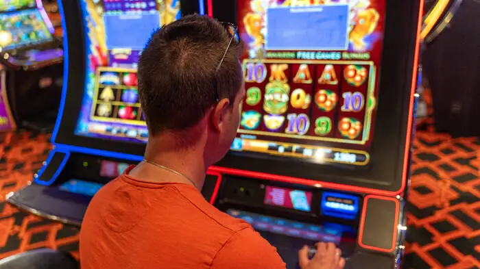 In Automaten-Casinos wird viel Geld verzockt