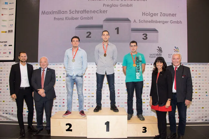 Florian Franz Scheucher holte den Titel bei den Fliesenlegern
