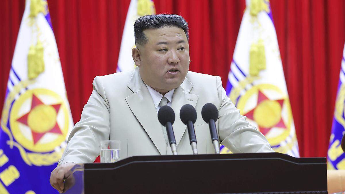 Auch die Marine soll laut Kim Jong-un &quot;Teil der staatlichen Nuklearabschreckung&quot; werden