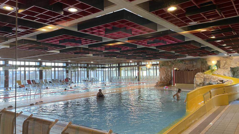 Für viele Badegäste ist das Wasser im Hartberger Hallenbad zu kalt