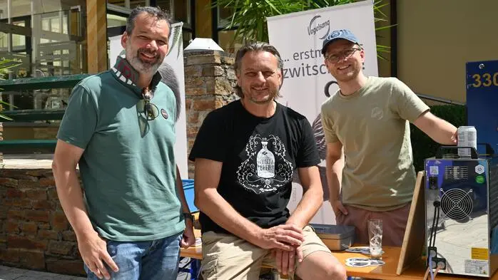 Braumeister Raimund Linzer erzählte: „Die Zusammenarbeit unter den kleinen und mittelständischen Brauereien ist besonders gut, darauf sind wir alle stolz. Im Mittelpunkt steht die Produktion von hochwertigen und guten Bieren.“



