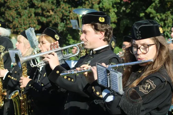 Den musikalischen Auftakt am Donnerstag machte die Bergkapelle Seegraben.