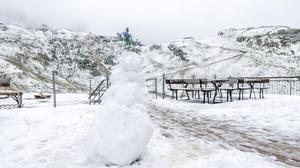 Zumindest in den Bergen wird sich ein Schneemann ausgehen.