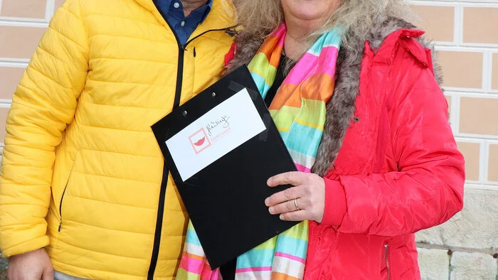 Die Veranstelter von Links: Werner &amp;  Anja  Glüsing.