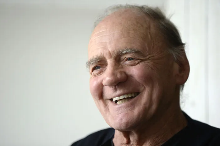 16. Februar: Der Schweizer Schauspieler Bruno Ganz stirbt im Alter von 77 Jahren in Zürich. Der Träger des Iffland-Rings war lange Zeit einer der zentralen Proponenten der Berliner Schaubühne unter Peter Stein, drehte aber auch weit über 100 Filme. In die Kinogeschichte eingegangen sind seine Interpretationen des Engels Damiel in Wim Wenders "Der Himmel über Berlin" sowie von Adolf Hitler in "Der Untergang".