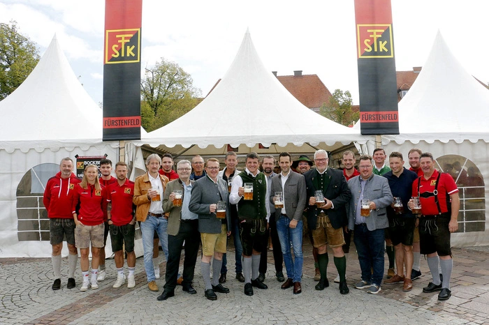 ...keine Mühen gescheut um einen stimmungsvollen Festverlauf zu garantieren.