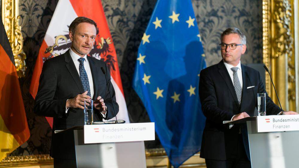 Der deutsche Finanzminister Christian Lindner (L.) und der österreichische Finanzminister Magnus Brunner (ÖVP) 