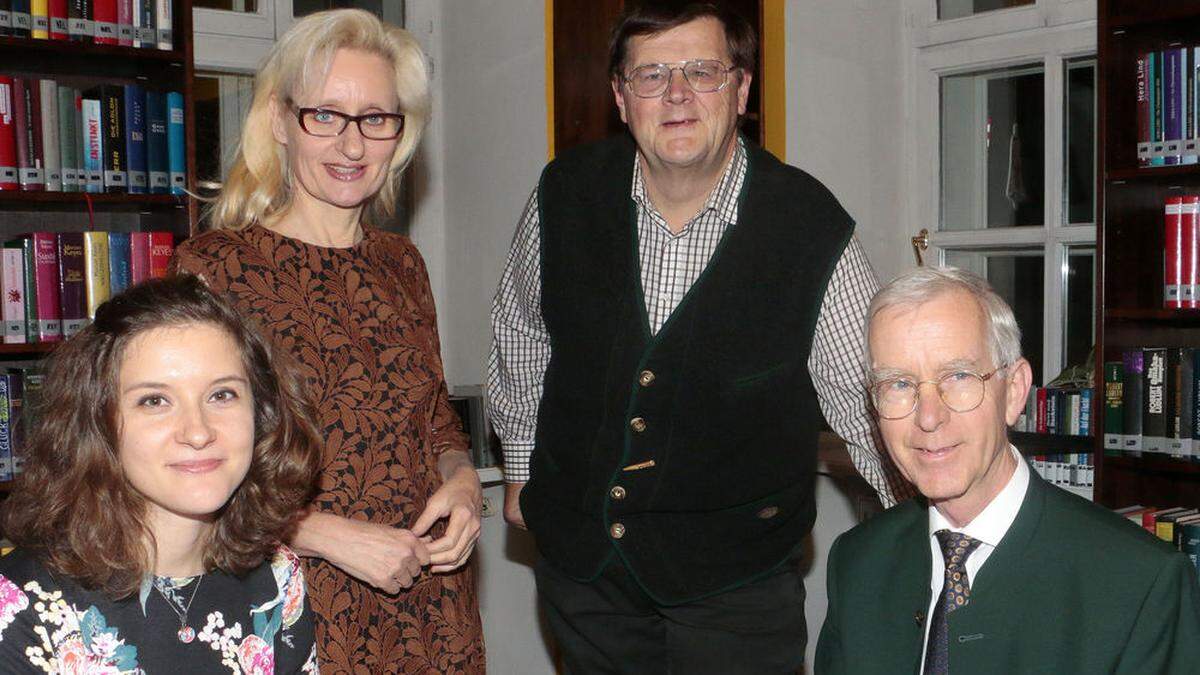 Tamara Lamperter Yurievna, Gabriele Gschiel, Franz Kerschbaumer und Franz Nono Schreine