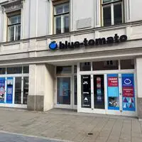 Die Plakate machen auf die Schließung von Blue Tomato aufmerksam