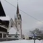 Kirche und Pfarrhof von Liesing im Lesachtal, wo sich auch das Gemeindeamt befindet