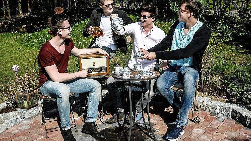 Christoph Mühlmann, Johannes Dirnberger, Raphael Höfer und Lukas Portugal von „Das Getränk“