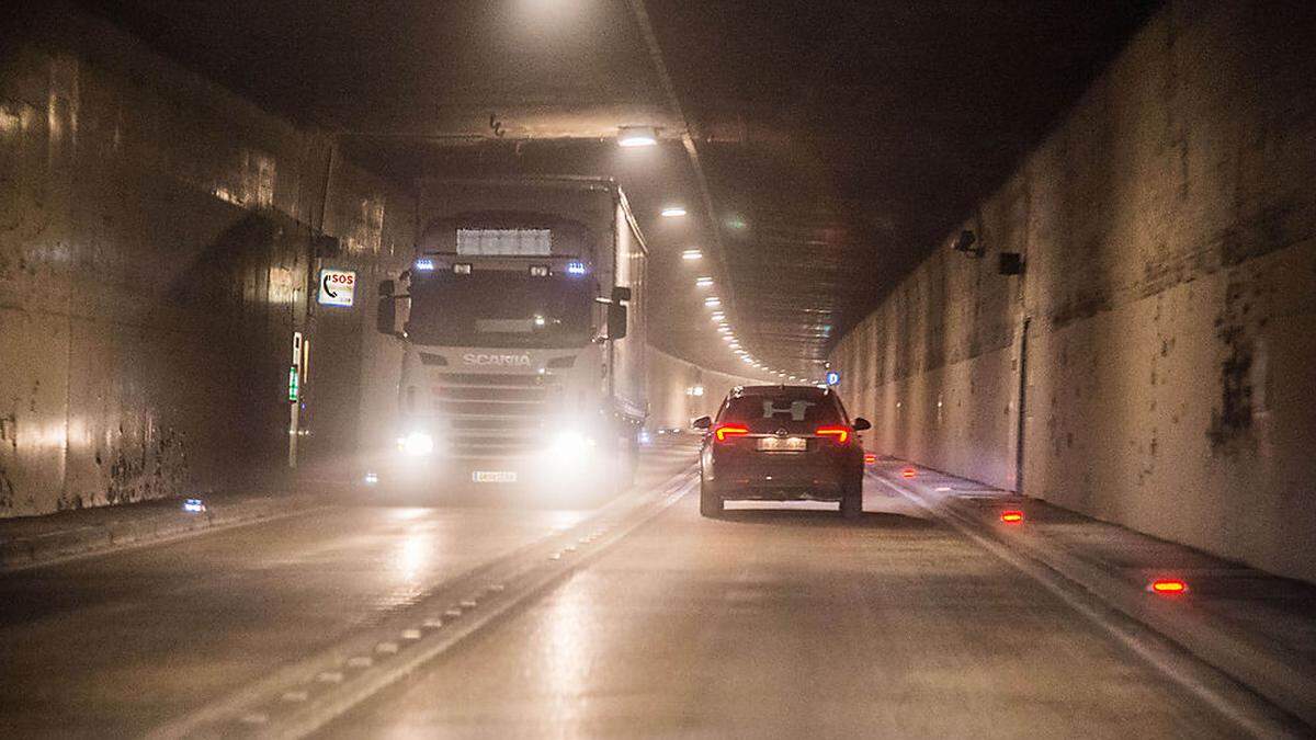 Ein Lkw blockierte den Voitsberger Umfahrungstunnel (Symbolfoto)