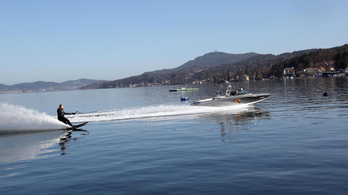 Wasserskifahren wird nicht als Verursacher des künstlichen Wellenschlags am Wörthersee angesehen