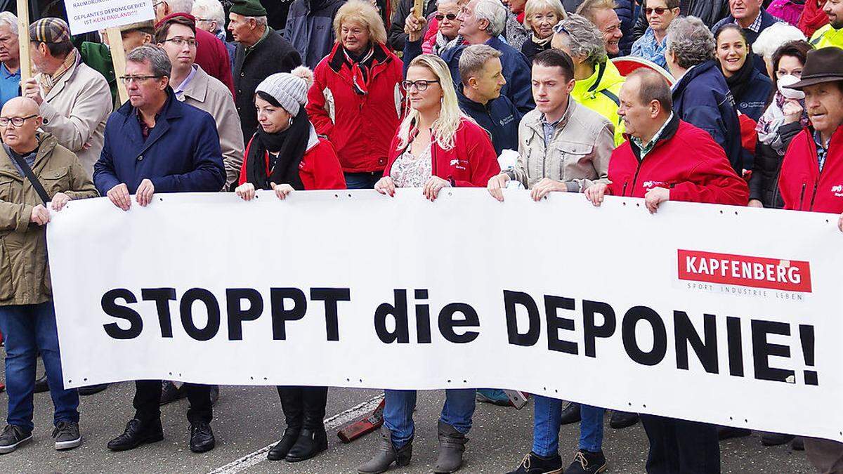 Keiner will eine Deponie vor der Haustür haben