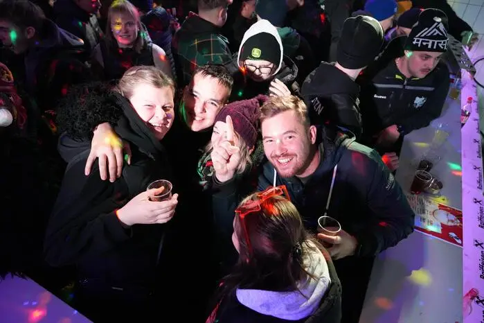 Der Ausklang der Veranstaltung fand in der Krampusdisco statt, wo bis in die frühen Morgenstunden gefeiert wurde.