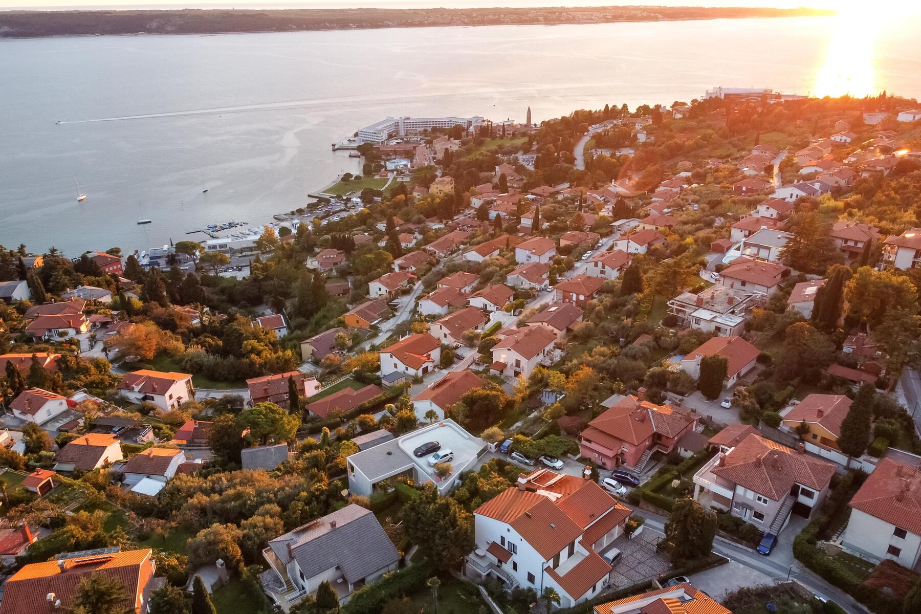 Gemeinde Piran versteigert Baugründe mit Meerblick in Portorož