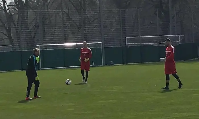 Markus Kuster (Mitte) trainierte bereits mit dem Nationalteam 