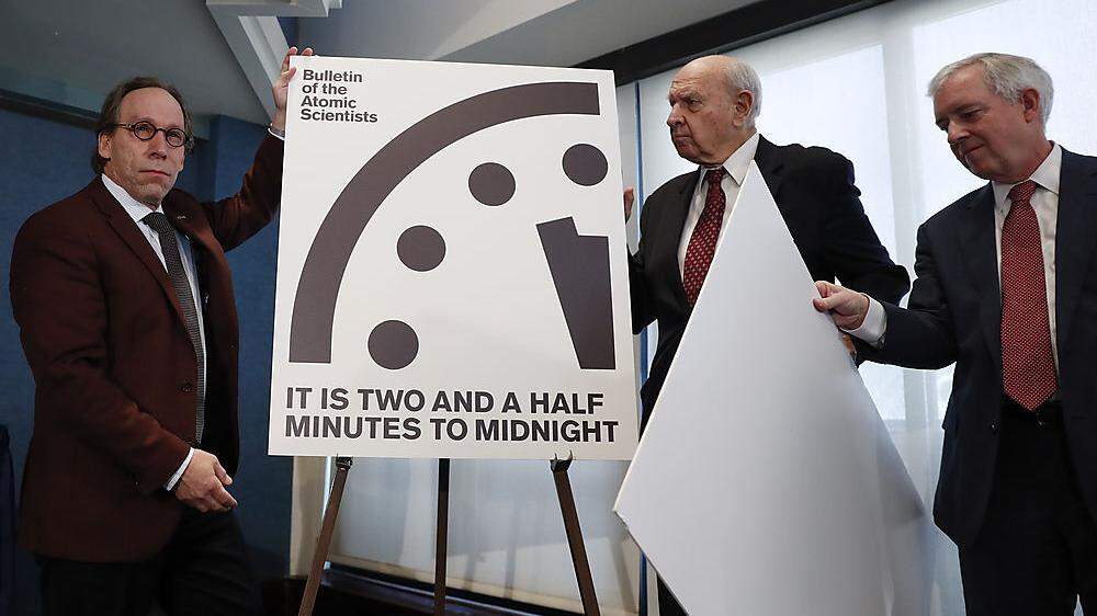 Die &quot;Doomsday Clock&quot; (&quot;Weltuntergangsuhr&quot;) wurde von den Wissenschaftern nach vorne gestellt