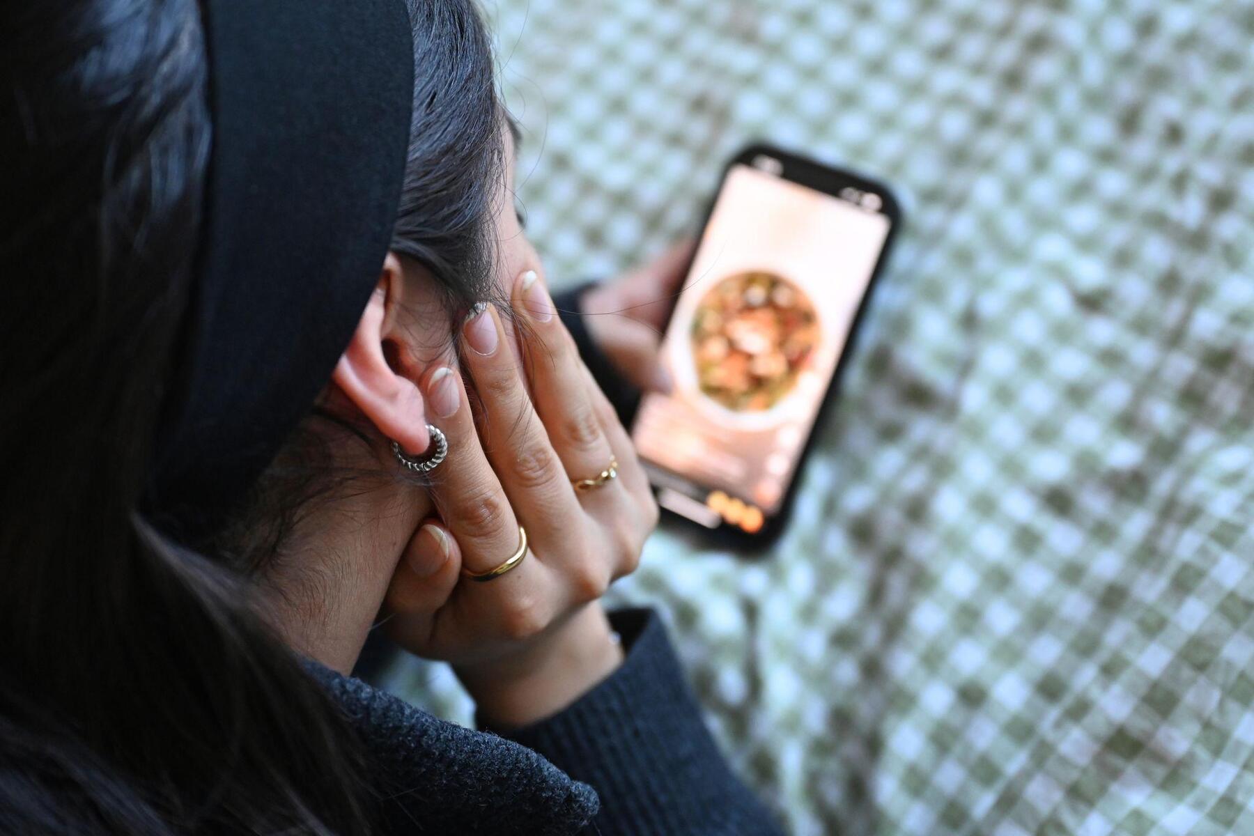 Mann, der Jugendlichen auf Social Media nachstellt, ist verurteilter Sexualstraftäter