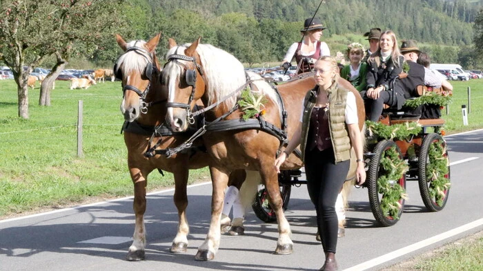Es ist bereits seit 60 Jahren Tradition, dass in Wieting im Görtschitztal alle zehn Jahre ein großes Erntedankfest über die Bühne geht. Am Sonntag war es wieder soweit. 