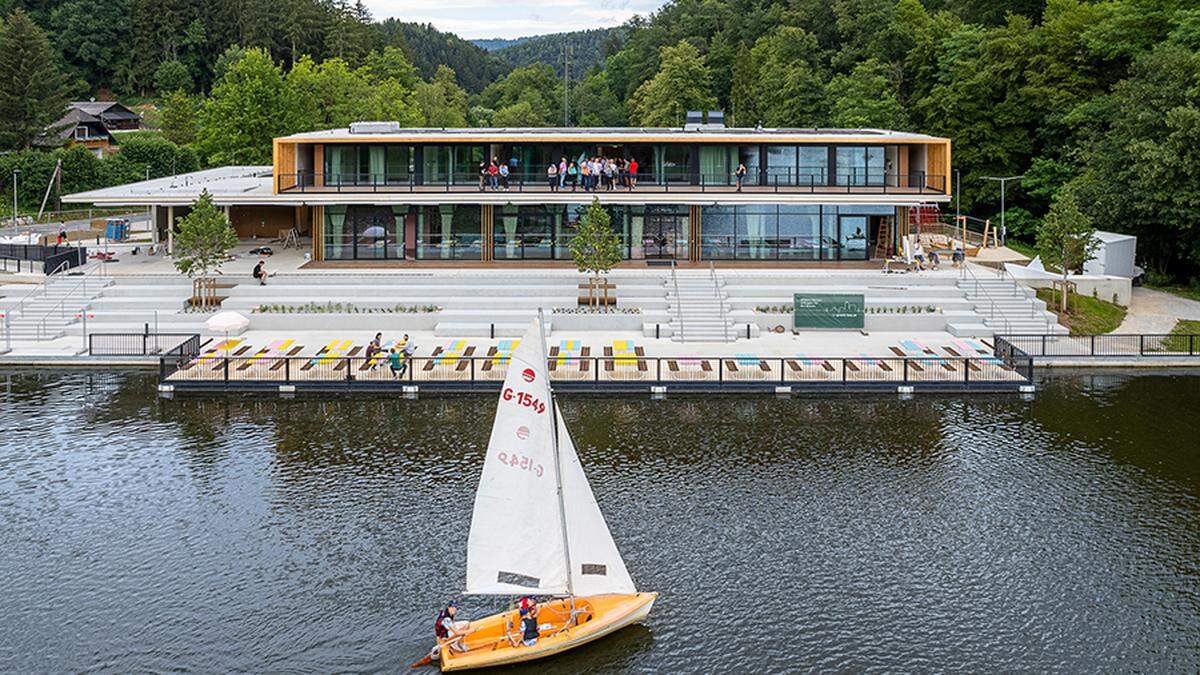 Die Architektur des neuen Cafés am Thalersee stammt vom Grazer Büro Pittino & Ortner ZT GmbH