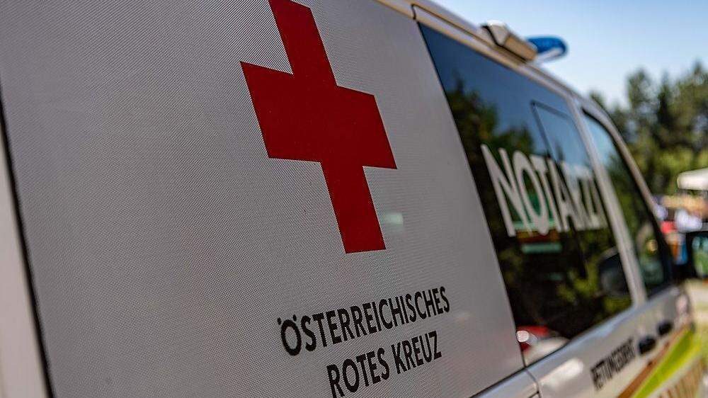 Reanimationsversuche durch das Rote Kreuz blieben erfolglos (Symbolbild)