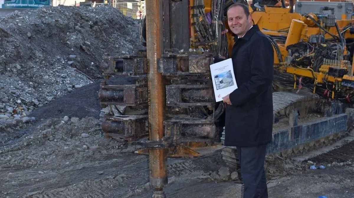 Josef Geisler empfiehlt Bauherrn und ausführenden Firmen den Leitfaden des Landes zum Bau und Betrieb von Erdwärmesonden