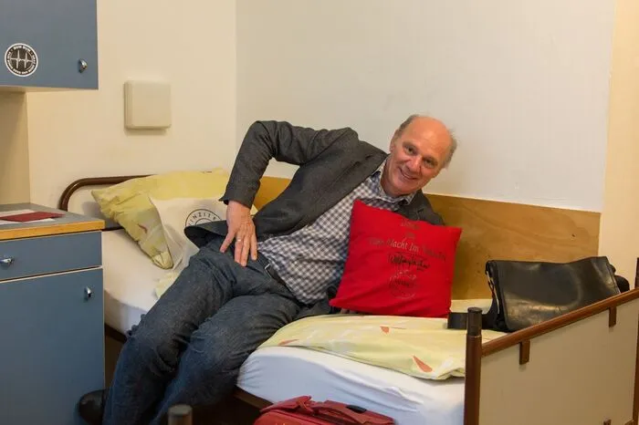 Josef Zotter fühlt sich sichtlich wohl und freut sich, nach 10 Jahren wieder einzuchecken