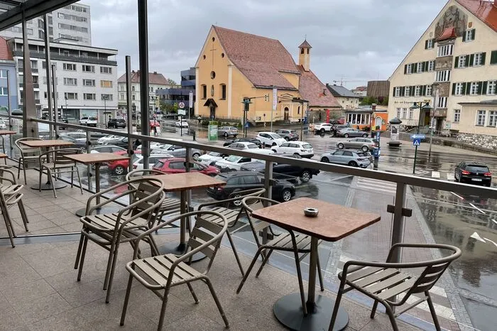 Auch die Terrasse mit Blick über den Kapuzinerplatz wird mit 19. Mai wieder aufsperren.