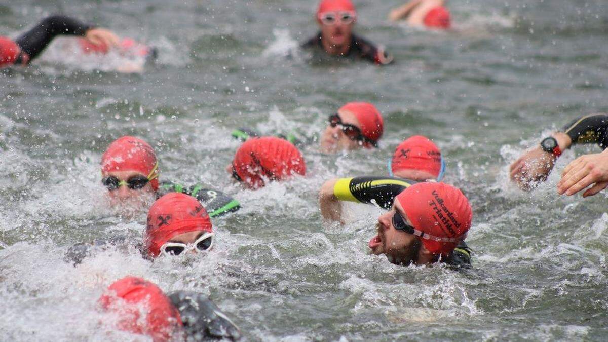 Am 17. Mai hätten sich die Sportler wieder in die Fluten geworfen - der Vulkanland Triathlon ist aber abgesagt