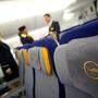 Dicke Luft zwischen der Lufthansa und den Flugbegleitern