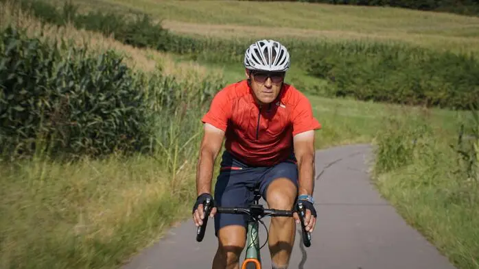 Zahlreiche Rekorde brach Extremsportler Wolfgang Fasching in den vergangenen 30 Jahren auf seinem Fahrrad