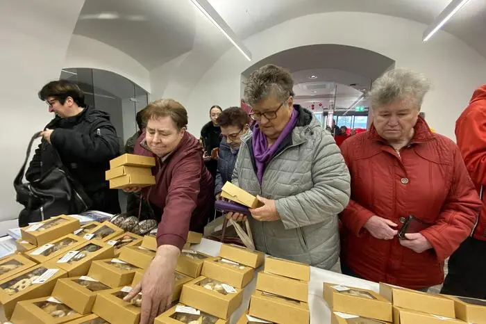 Um 9 Uhr ging der Verkauf dann endlich los 
