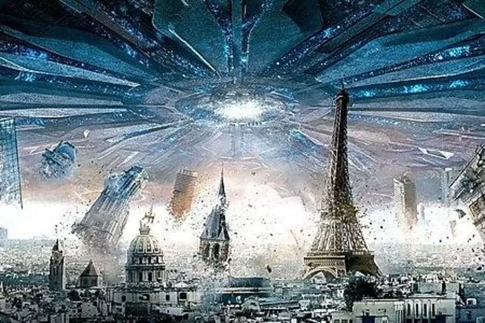 Bombastisches Science-Fiction-Spektakel unter der Regie von Roland Emmerich: 20 Jahre nach dem Angriff der Aliens auf die Erde wird die Menschheit wieder attackiert. Karsamstag, ORF eins, 20.15 Uhr
