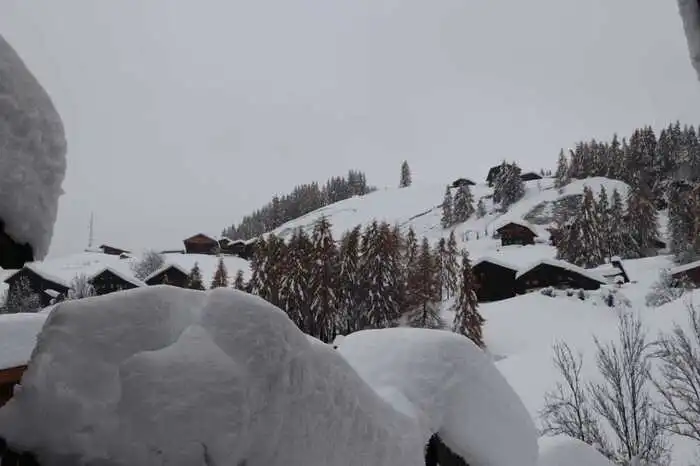 Apriach mit seinen rund 200 Bewohnern ist seit Freitagabend nicht mehr erreichbar.