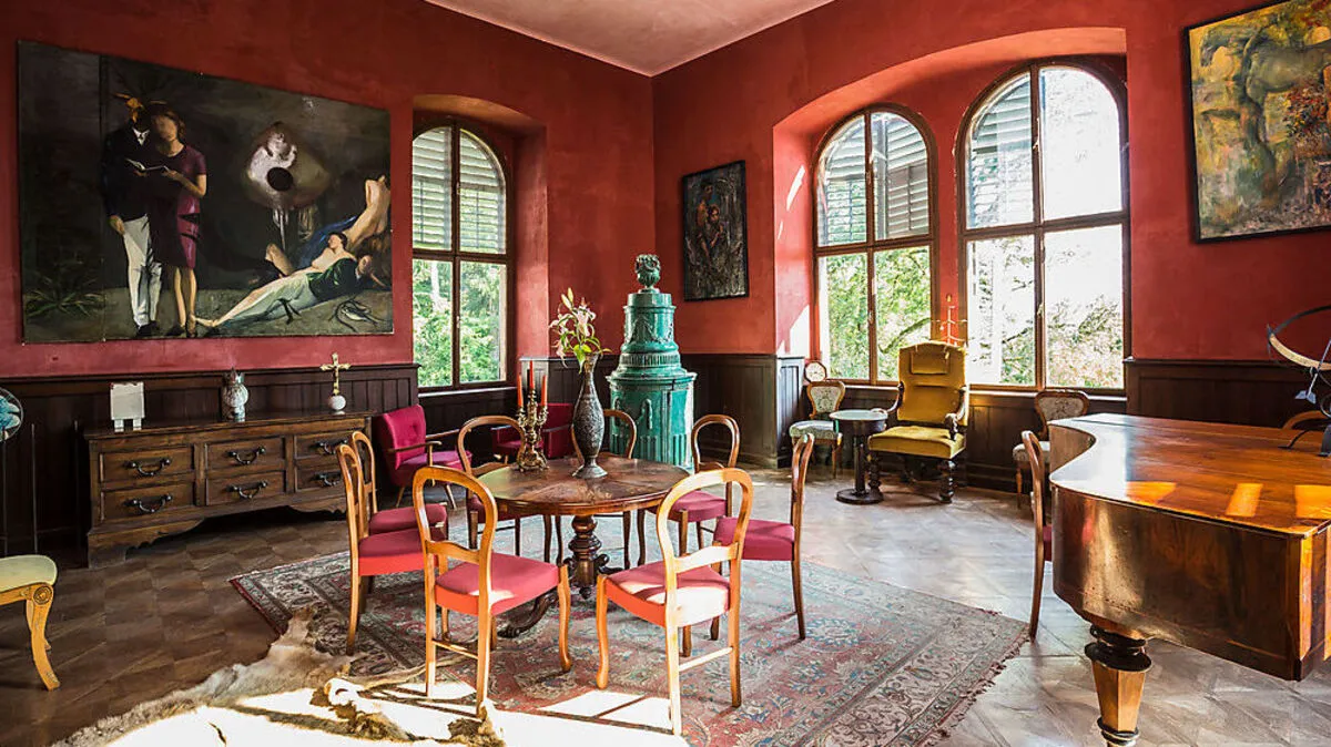 Blick in den hinteren Teil der Eingangshalle