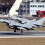 "Touch & Go"von zwei Eurofightern des Österreichischen Bundesheeres