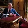 In der roten Box liegen täglich wichtige Papiere für König Charles bereit