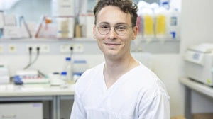 Das Bild zeigt Konstantin Klötzer