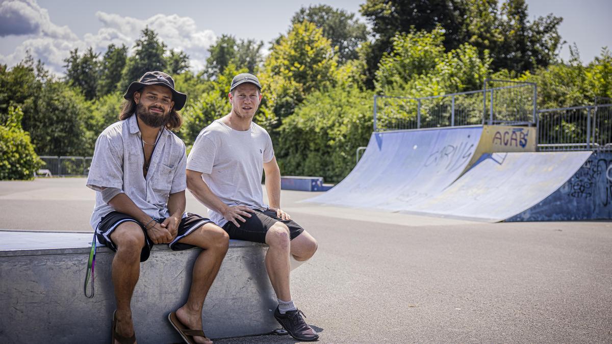 Pezzei (links) und Piuk fordern den raschen Umbau des Skateparks