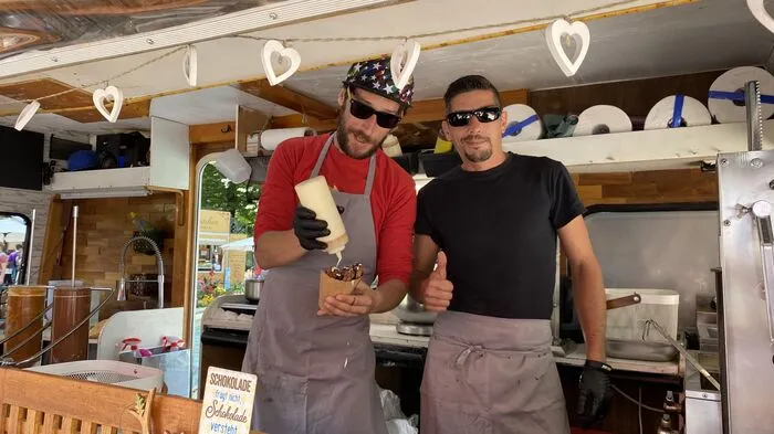 Frische Churros von der iberischen Halbinsel gibt es in verschiedenen Variationen