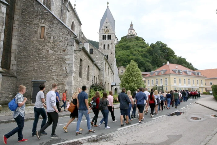 Der gelungene Auftakt erfolgte bereits am Samstag mit einem Festmarsch vom Hauptplatz in den Fürstenhof.